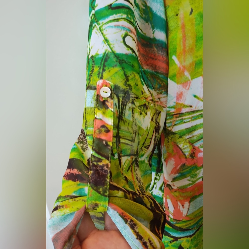 Cha Cha Vente Green Multi-Colored Split Neck 3/4 … - image 6